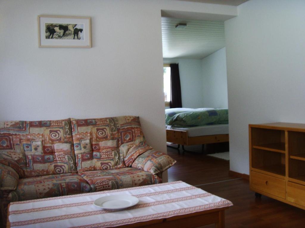 Hotel Furka Oberwald Habitación foto